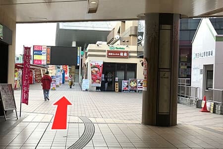 駅からの道順