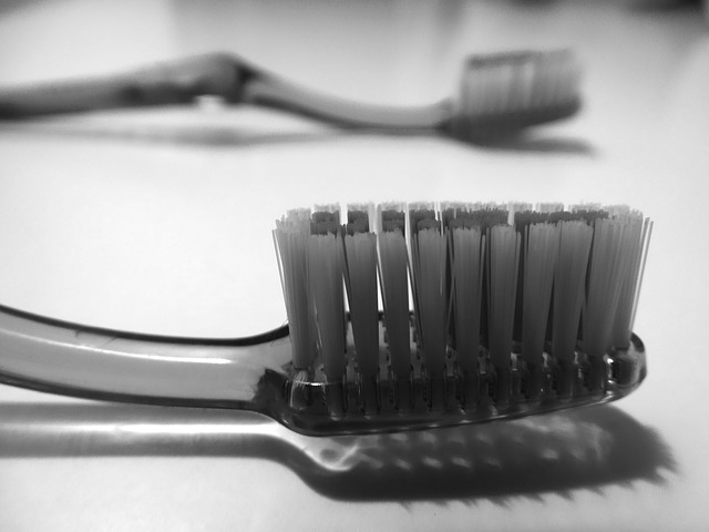 手動の歯ブラシの欠点